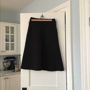 Uniqlo black flared ponte midi skirt
